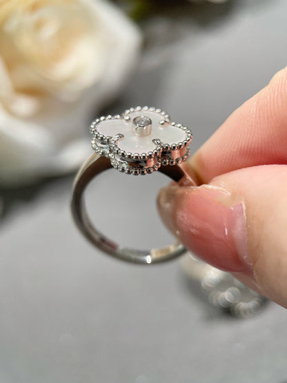 [Plus&Max]CLOVER SILVER MOP DIAMOND RING