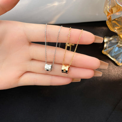 [Plus&Max]BEE MINI NECKLACE