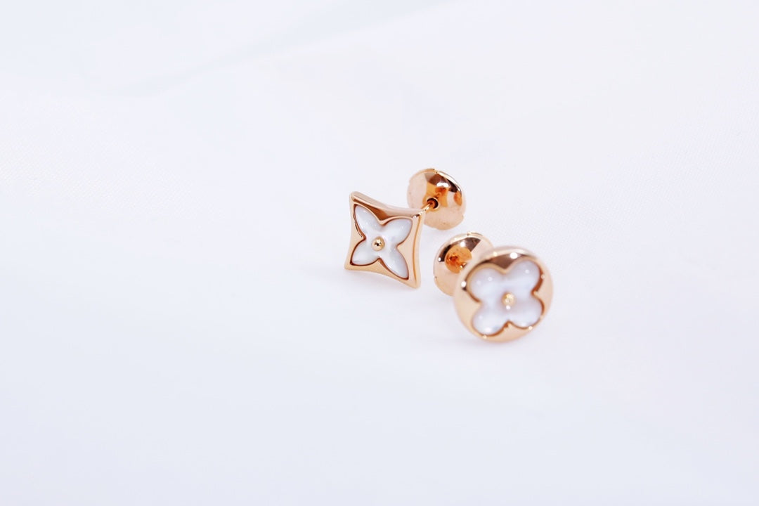 [Plus&Max]STAR AND SUN PINK GOLD MOP STUD EARRINGS