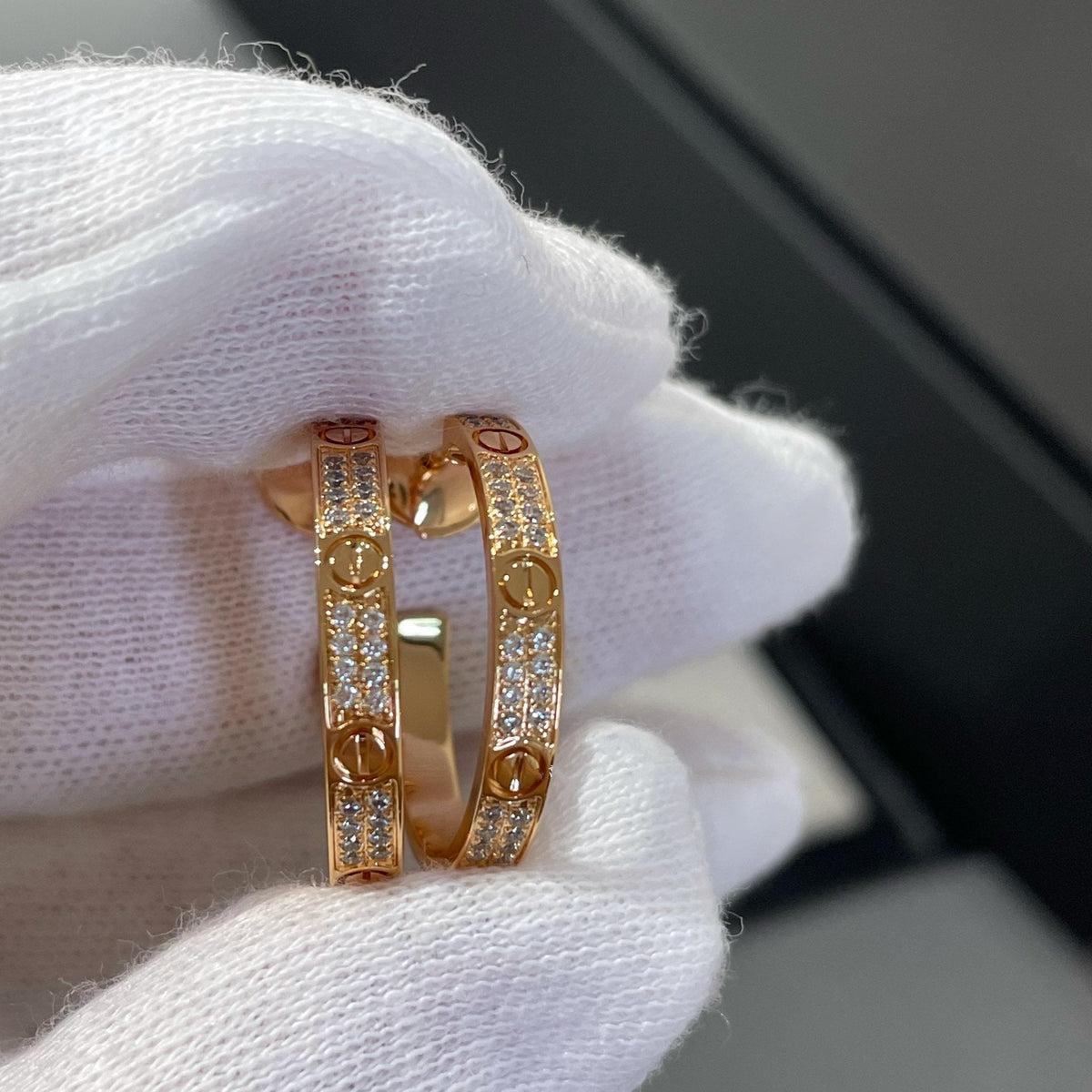 [Plus&Max]LOVE DIAMOND PINK GOLD HOOP EARRINGS