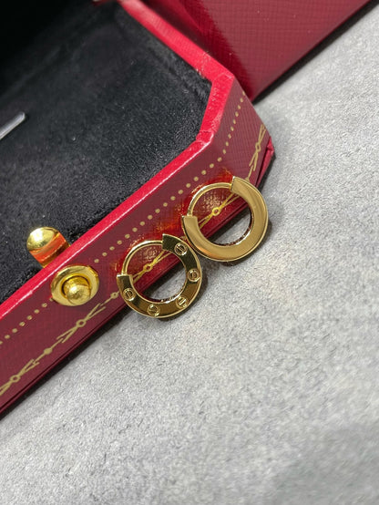 [Plus&Max]LOVE MINI EARRINGS