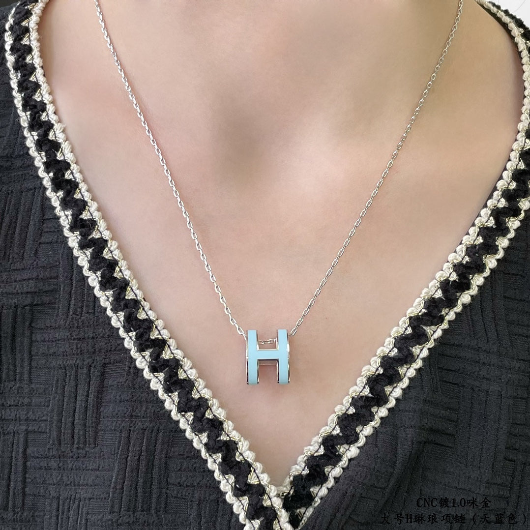 [Plus&Max]POP H SKY BLUE NECKLACE