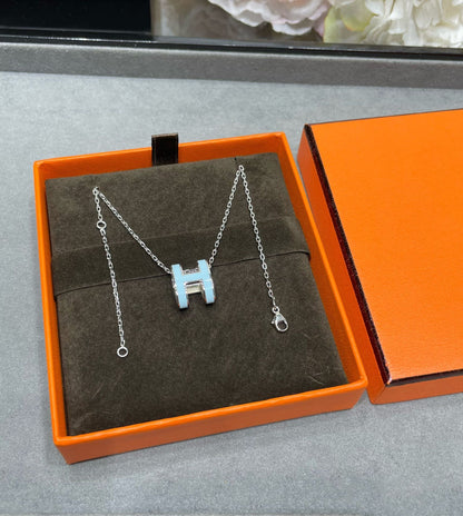 [Plus&Max]POP H SKY BLUE NECKLACE