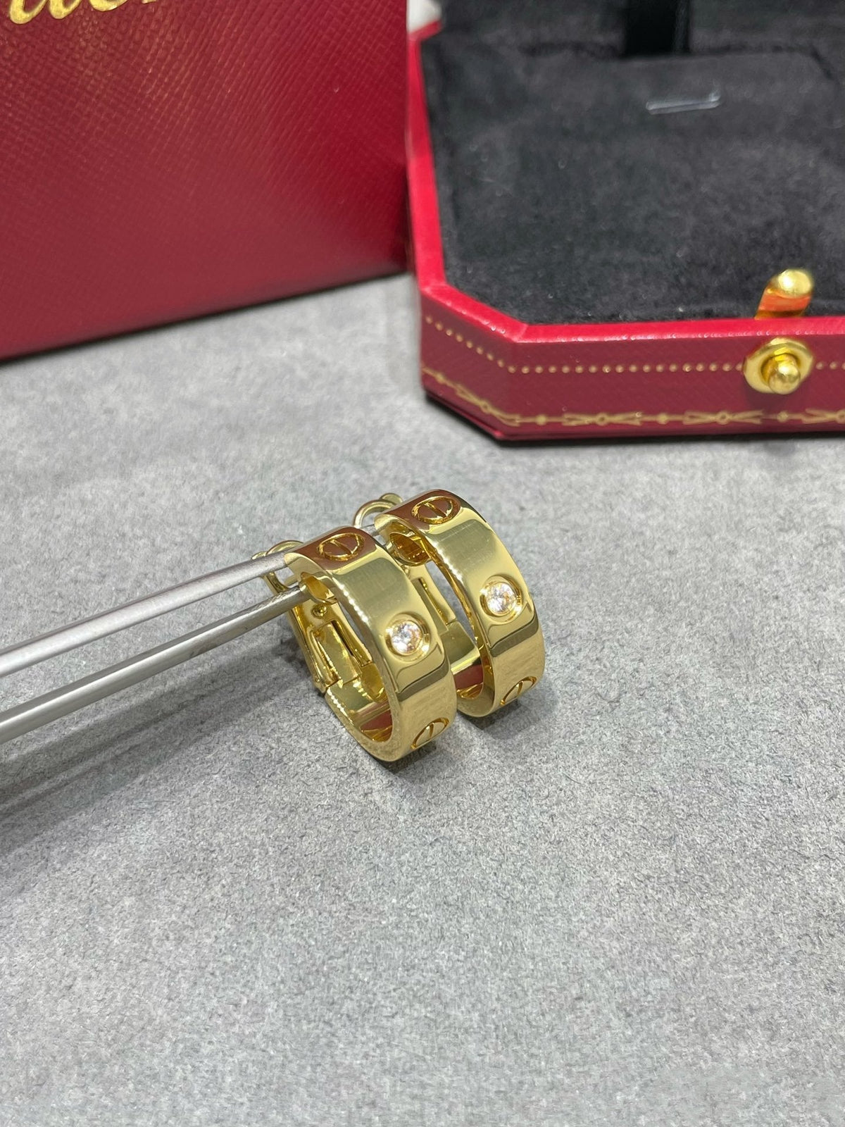 [Plus&Max]LOVE 5.5MM 1 DIAMOND EARRINGS