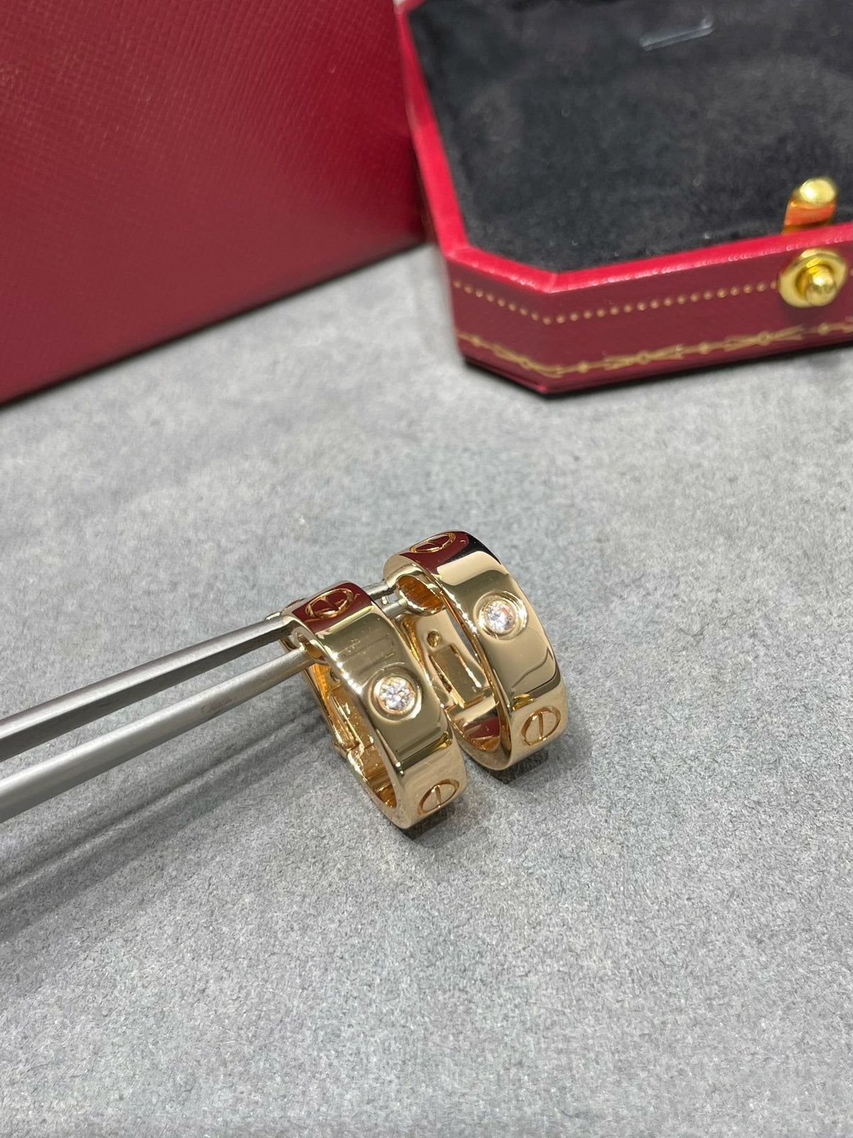 [Plus&Max]LOVE 5.5MM 1 DIAMOND EARRINGS