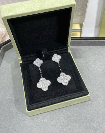[Plus&Max]CLOVER 2 MOTIFS DIAMOND PAVED SILVER EARRINGS