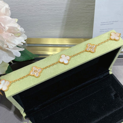 [Plus&Max]CLOVER 5 MOTIF DIAMOND PINK MOP PINK GOLD BRACELET