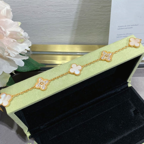 [Plus&Max]CLOVER 5 MOTIF DIAMOND PINK MOP PINK GOLD BRACELET