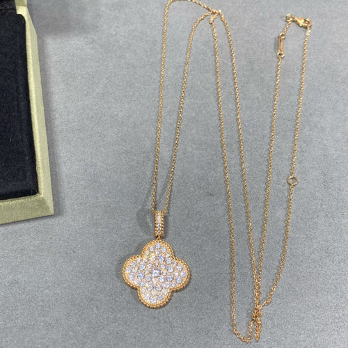 [Plus&Max]CLOVER 25MM LARGE PEDANT DIAMOND PAVED LONG NECKLACE