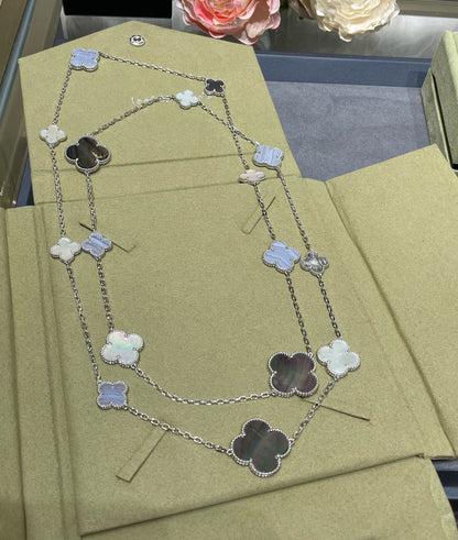 [Plus&Max]CLOVER 16 MOTIF CHALCEDONY MOP SILVER NECKLACE