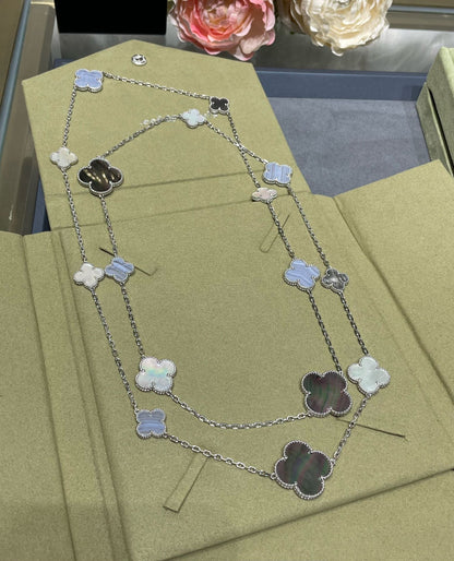 [Plus&Max]CLOVER 16 MOTIF CHALCEDONY MOP SILVER NECKLACE