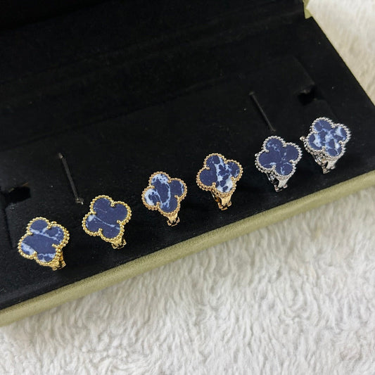 [Plus&Max]CLOVER PIETERSITE MEDIUM STUD EARRINGS