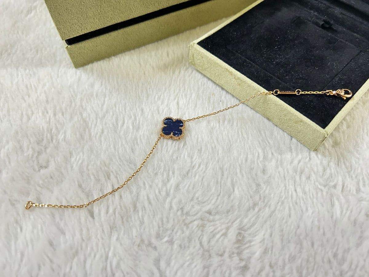 [Plus&Max]CLOVER 1 MOTIF PIETERSITE BRACELET