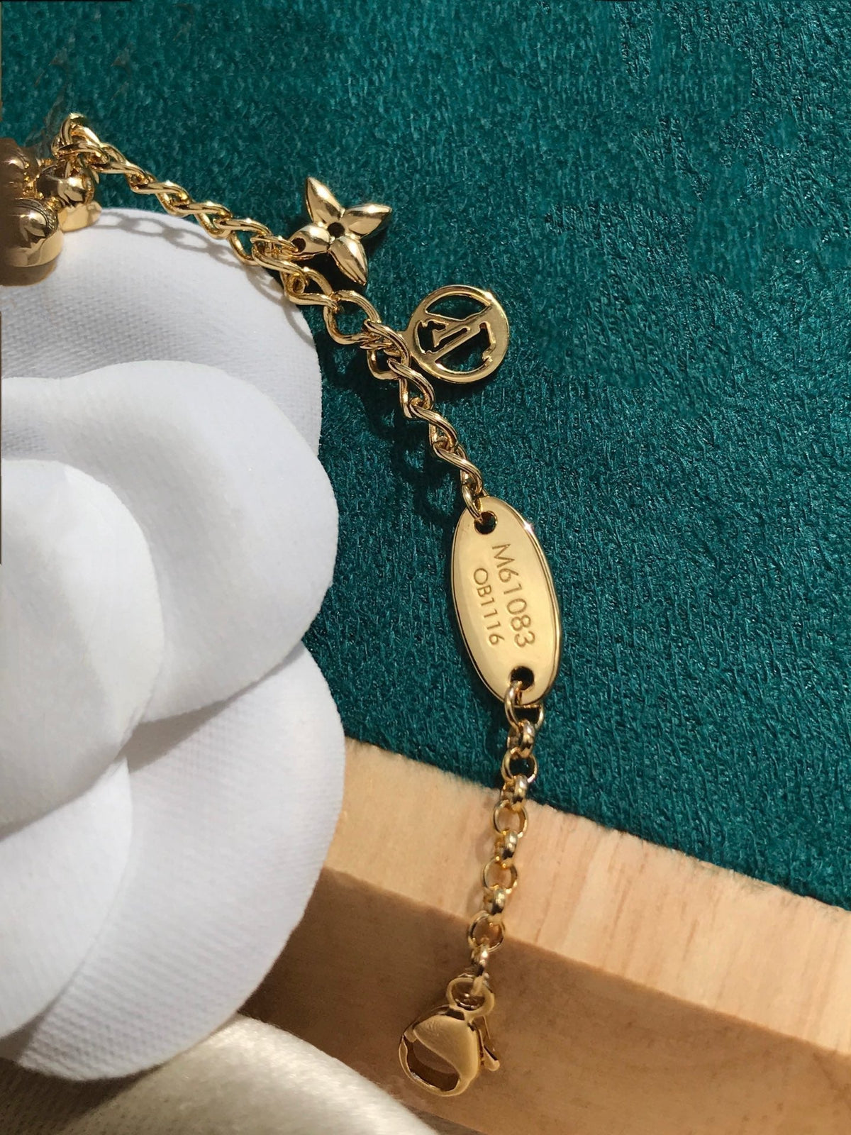 [Plus&Max]BLOOMING PINK GOLD MOP BRACELET