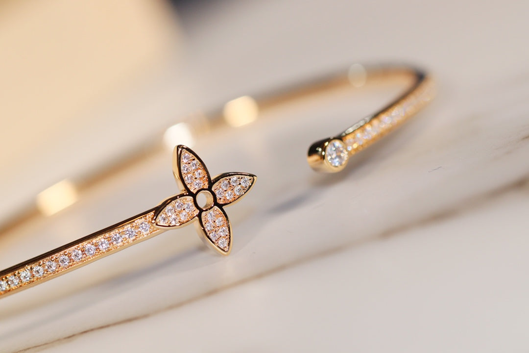 [Plus&Max]IDYLLE GOLD OPEN BRACELET DIAMOND PAVED