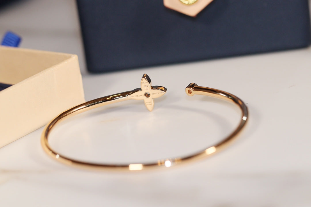 [Plus&Max]IDYLLE GOLD OPEN BRACELET DIAMOND PAVED