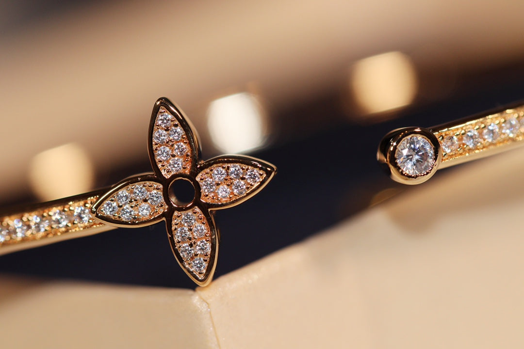 [Plus&Max]IDYLLE GOLD OPEN BRACELET DIAMOND PAVED
