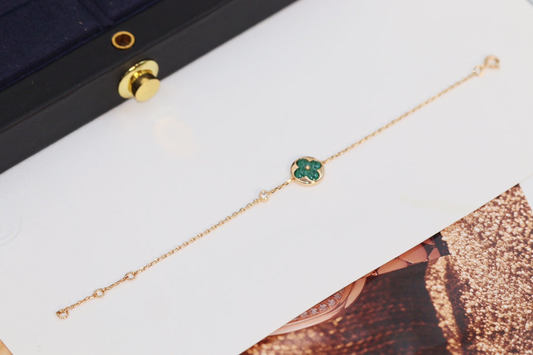 [Plus&Max]STAR AND SUN 4 MOTIF PINK GOLD MALACHITE BRACELET