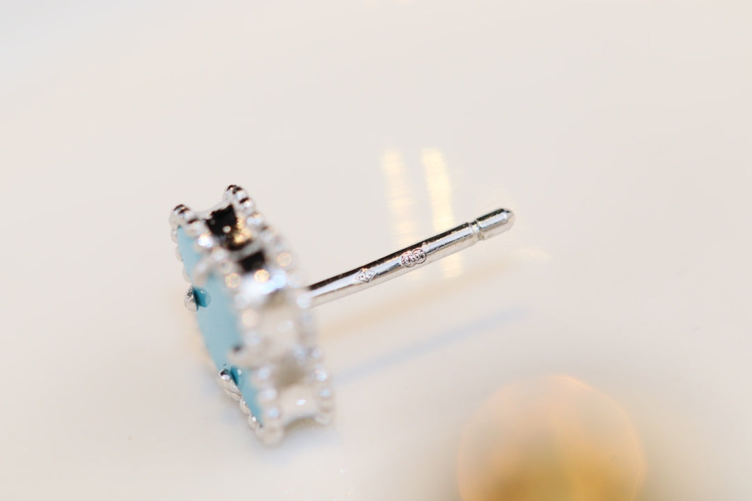 [Plus&Max]CLOVER MINI TURQUOISE SILVER STUD EARRINGS