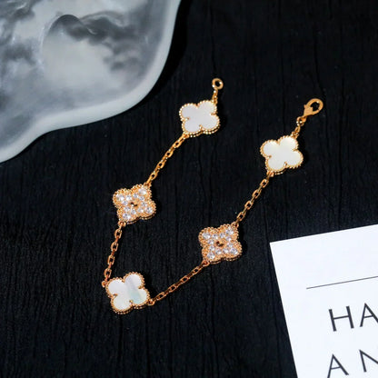 [Plus&Max]LUCKY CLOVER 5-MOTIF BRACELET - WHITE MOTHER-OF-PEARL COLLECTION