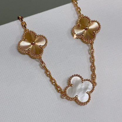 [Plus&Max]LUCKY CLOVER 5-MOTIF BRACELET - WHITE MOTHER-OF-PEARL COLLECTION
