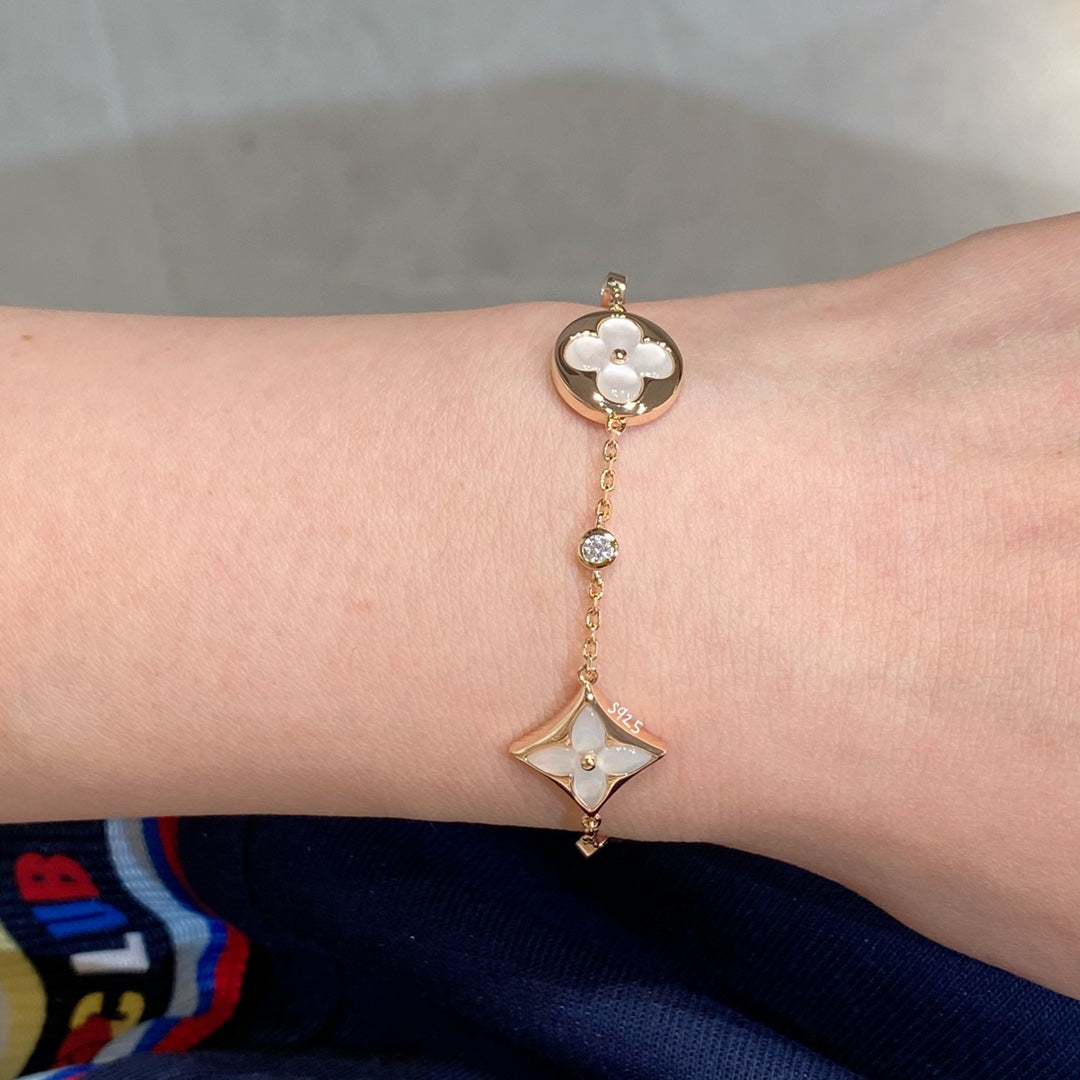 [Plus&Max]STAR AND SUN 4 MOTIF WHITE MOP PINK GOLD BRACELET