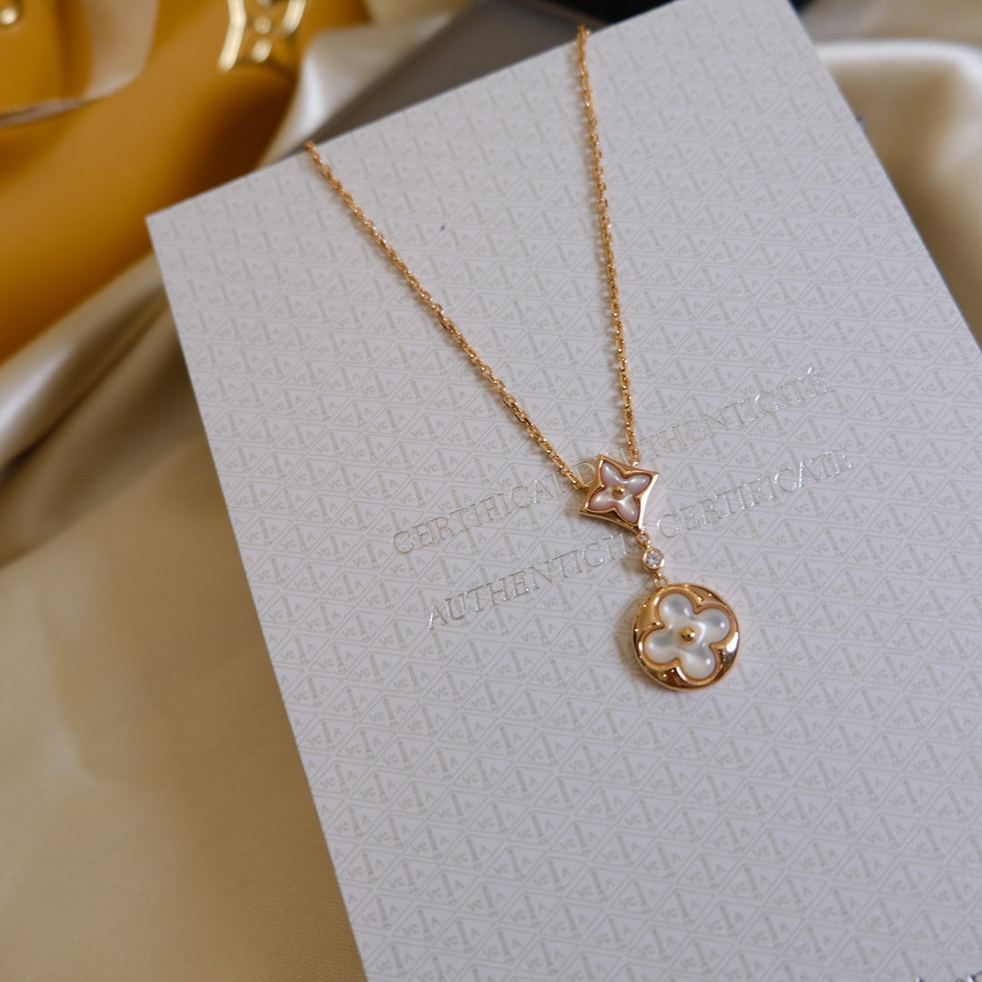 [Plus&Max]STAR AND SUN WHITE MOP 2 MOTIF PINK GOLD NECKLACE