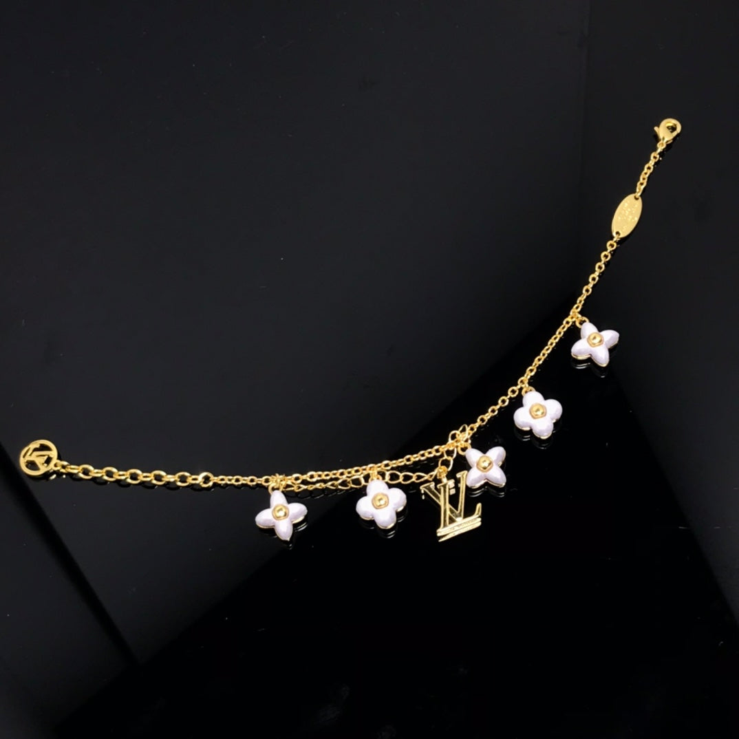 [Plus&Max]LOGO 6 MOTIF STAR AND SUN GOLD BRACELET