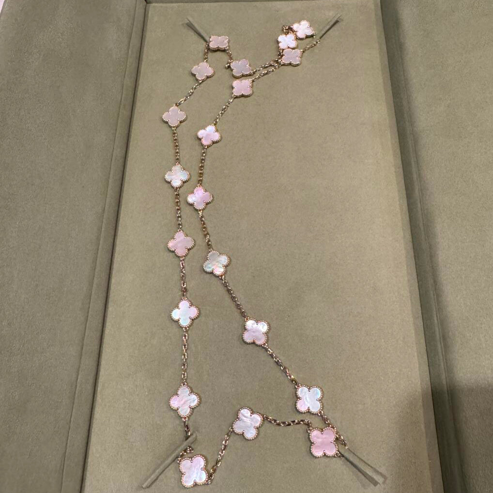 [Plus&Max]CLOVER 20 MOTIFS PINK MOP NECKLACE