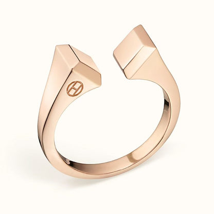 [Plus&Max]THE CONE RIVET RING IS OPEN AND ONE SIZE FITS ALL