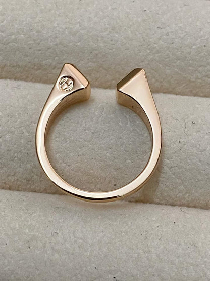 [Plus&Max]THE CONE RIVET RING IS OPEN AND ONE SIZE FITS ALL