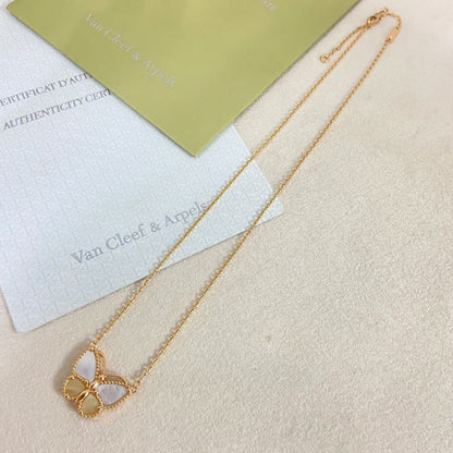 [Plus&Max]NEW ROSE GOLD WHITE MOTHER OF PEARL BUTTERFLY NECKLACE