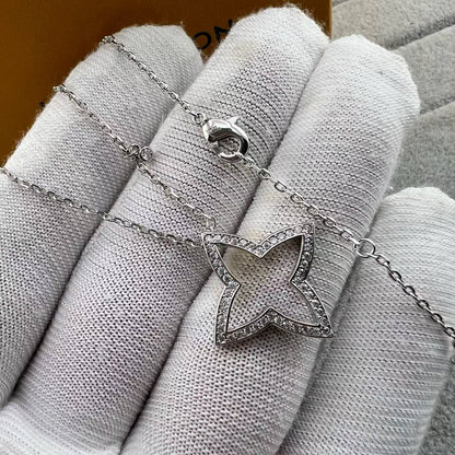 [Plus&Max]FOUR-LEAF CLOVER OPENWORK NECKLACE