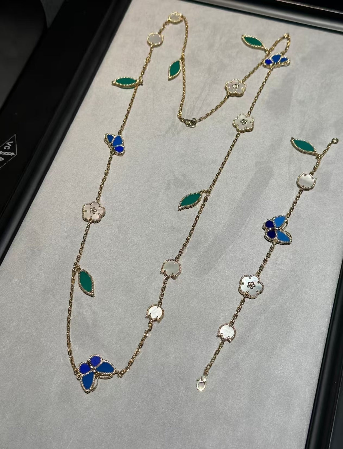 [Plus&Max ]LUCKY SPRING GOLD  MOTIFS  NECKLACE