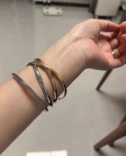[Plus&max-r13]TRINITY COLLECTION CLASSIC THREE-COLOUR GOLD TRIPLE BAND BANGLE