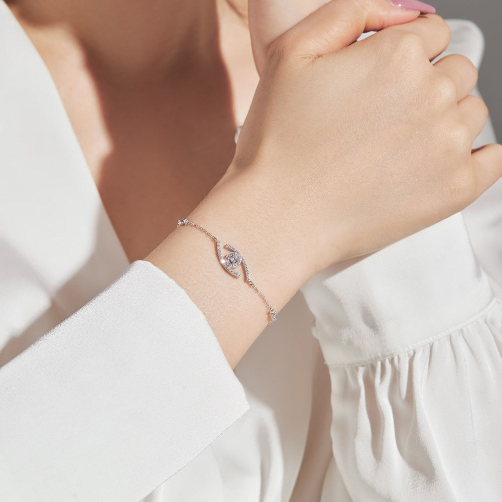[Plus&Max]Lucky Eye Pave-Set Diamond Bracelet