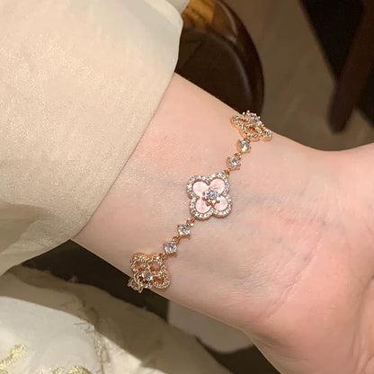[Plus&Max]CLOVER 5 MOTIF PINK BLUE RED WHITE BRACELET