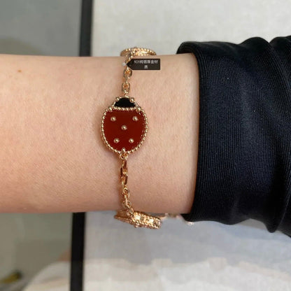 [Plus&Max]LUCKY SPRING 5 MOTIF BRACELET