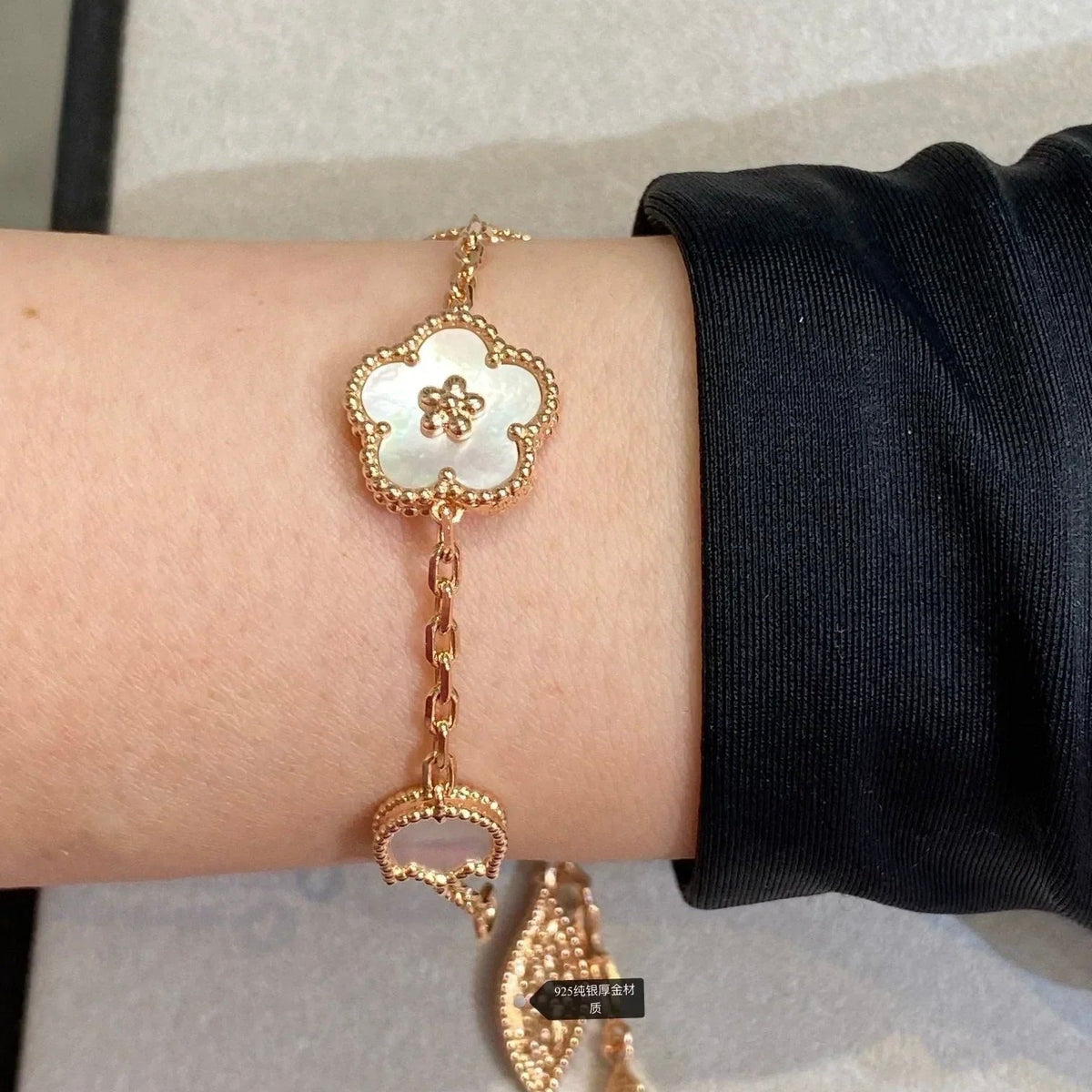 [Plus&Max]LUCKY SPRING 5 MOTIF BRACELET