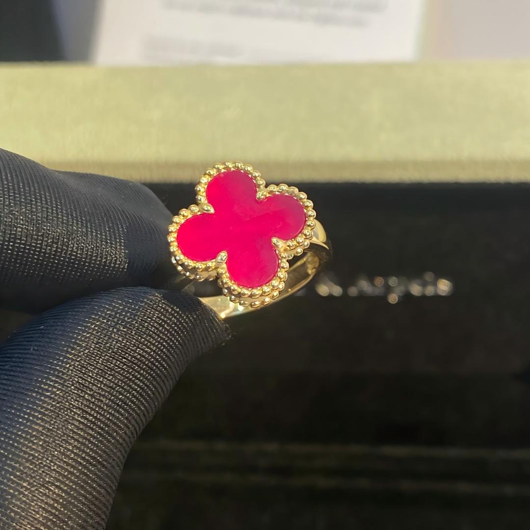 [Plus&Max]NEW CLOVER PINK ENAMEL RINGS
