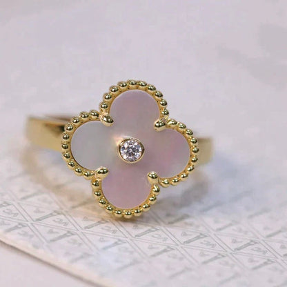 [Plus&Max]CLOVER PINK MOP RING GOLD DIAMOND