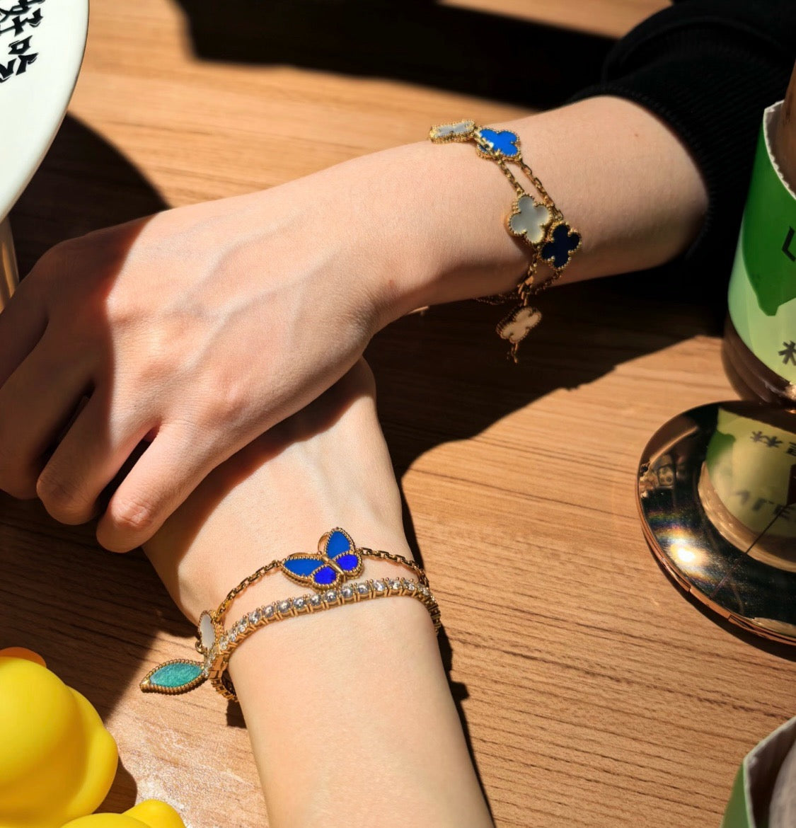 [Plus&Max]LUCKY SPRING BUTTERFLY 5 MOTIF BRACELET