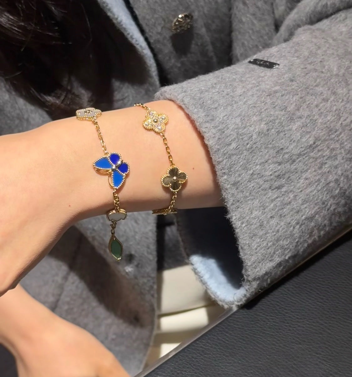 [Plus&Max]LUCKY SPRING BUTTERFLY 5 MOTIF BRACELET