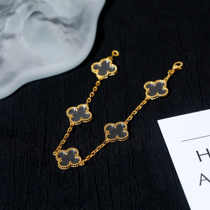 [Plus&Max]CLOVER 5 MOTIF ROCK CRYSTAL BRACELET