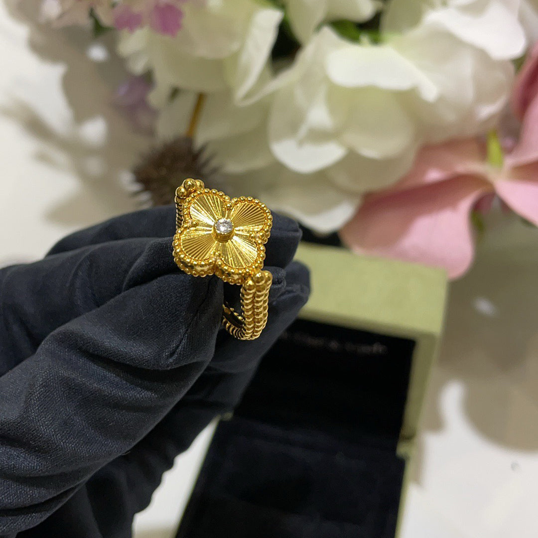 [Plus&Max]CLOVER RIVERSIBLE BLUE AGATE RING