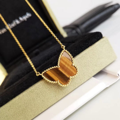 [Plus&Max] TIGER__ EYE BUTTERFLY NECKLACE