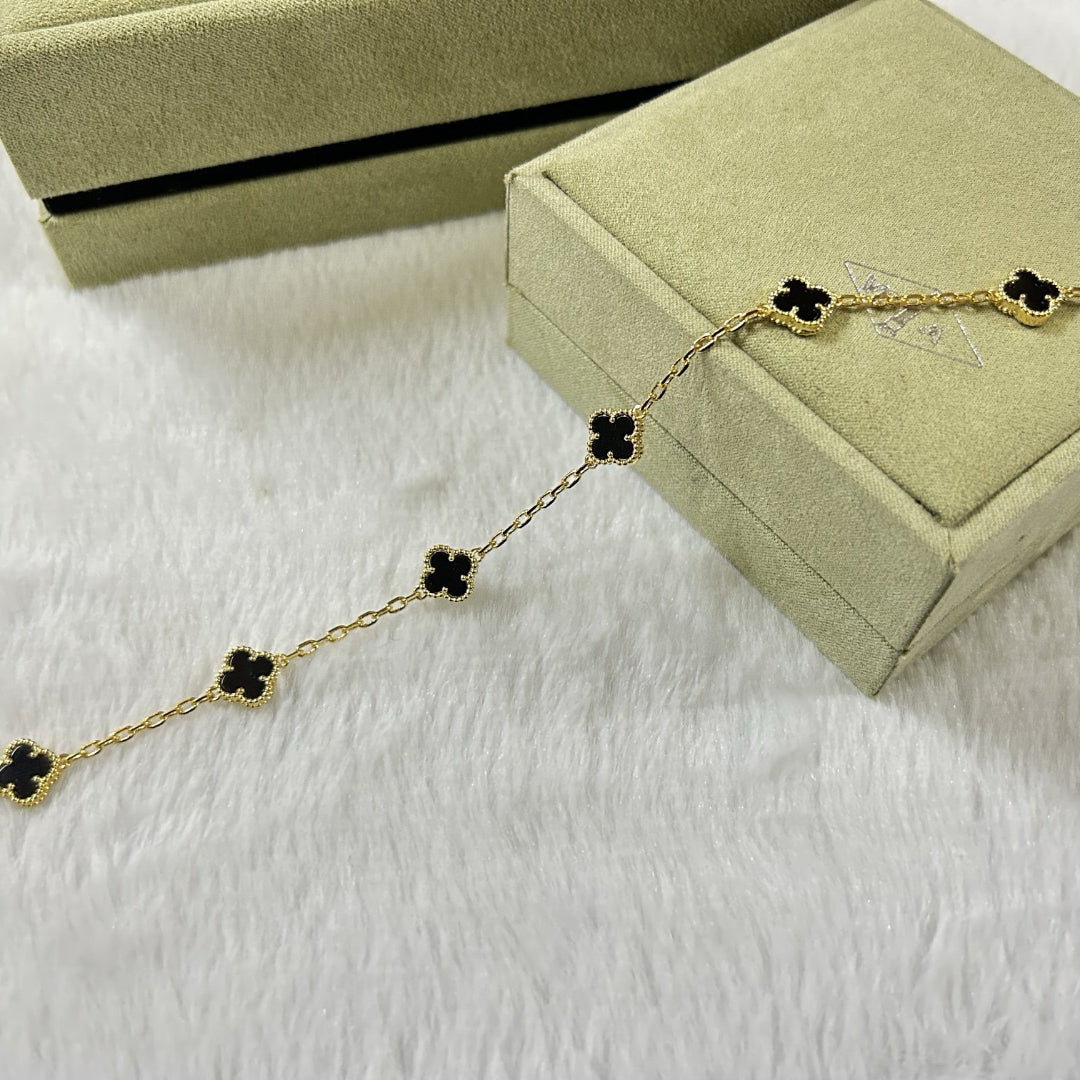 [Plus&Max]CLOVER 6 MOTIF  ONYXS BRACELET