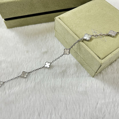 [Plus&Max]CLOVER 6 MOTIF WHITE MOP BRACELET