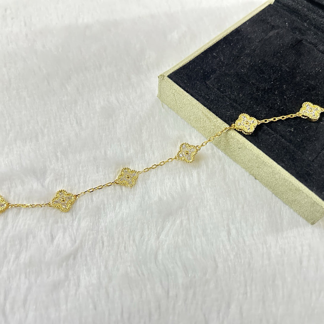 [Plus&Max]CLOVER 6 MOTIF DIAMOND BRACELET