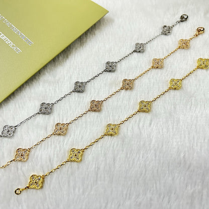 [Plus&Max]CLOVER 6 MOTIF DIAMOND BRACELET